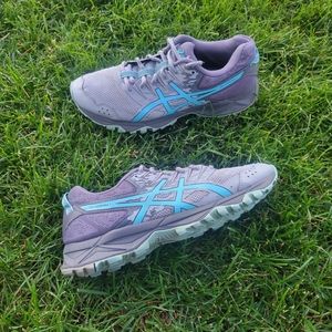 Womans Asics gel Sonoma 3 Artic Wolf Grey plus combo